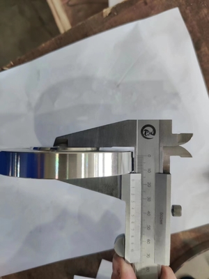 SS পাইপ ফিটিংস ফ্ল্যাঞ্জ LWN RF 150 LBS ASME B16.5 SS316L 2" X 350mm ফ্ল্যাঞ্জ