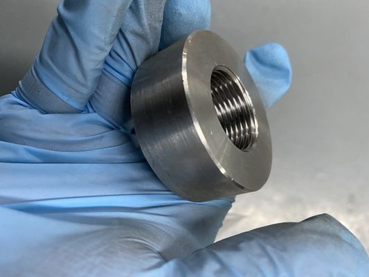 ASTM A234 অ্যালয় স্টিল সিমলেস পাইপ ফিটিংস কালো পেইন্টেড এলবো টি রিডিউসার ক্যাপ