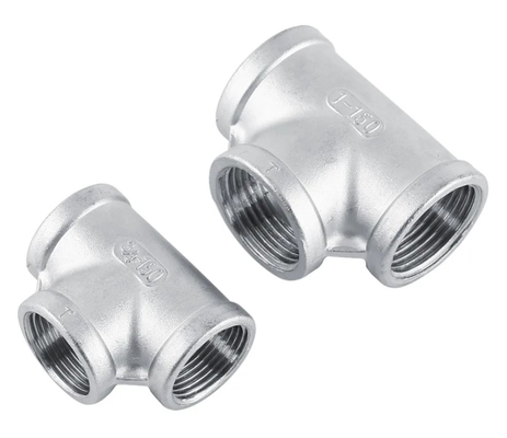 ASME B16.9 থ্রেডেড টি ভেরিয়েবল সাইজ NPS1/2 "-60" থেকে দ্রুত ডেলিভারি কম MOQ কাস্টমাইজযোগ্য উপাদান যেমন কার্বন স্টিল স্টেইনলেস স্টিল