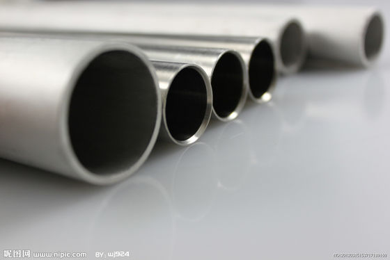 কাস্টম ছোট ব্যাস ইস্পাত পাইপ বাইরের বৃত্ত 10mm 5mm প্রাচীর বেধ 2.5mm ফাঁপা আয়রন পাইপ কার্বন ইস্পাত বৃত্তাকার বিজোড়